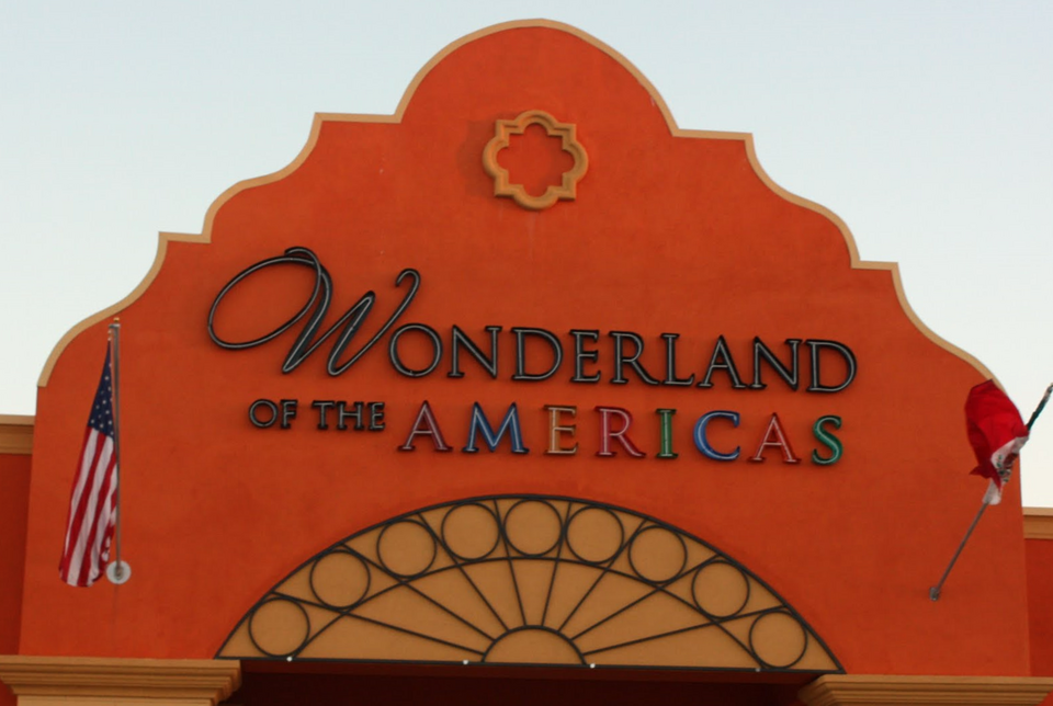 Crossroads Mall