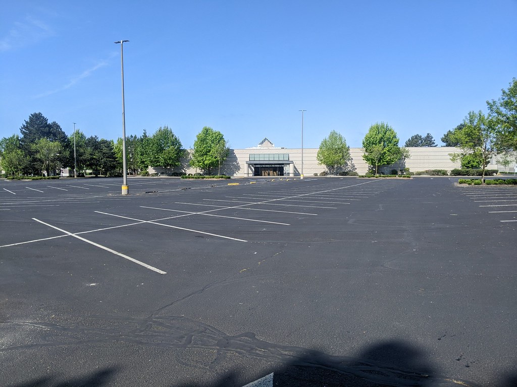 Cascade Mall