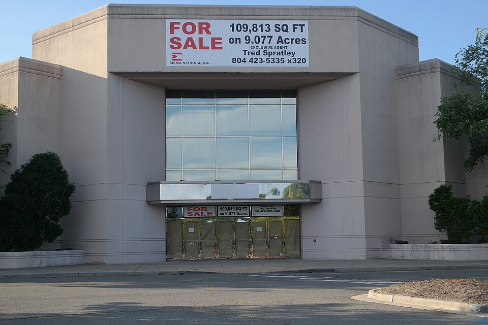 Fairfield Commons Mall