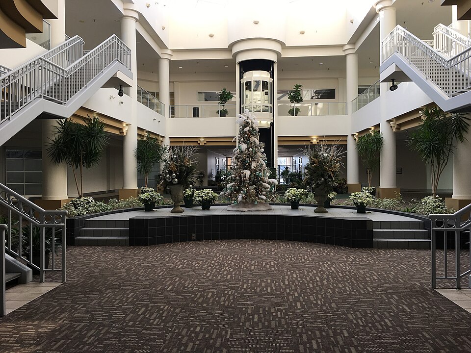 Newmarket North Mall