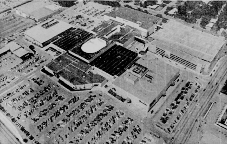 Crossroads Mall