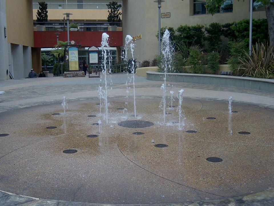 The Courtyard Mall