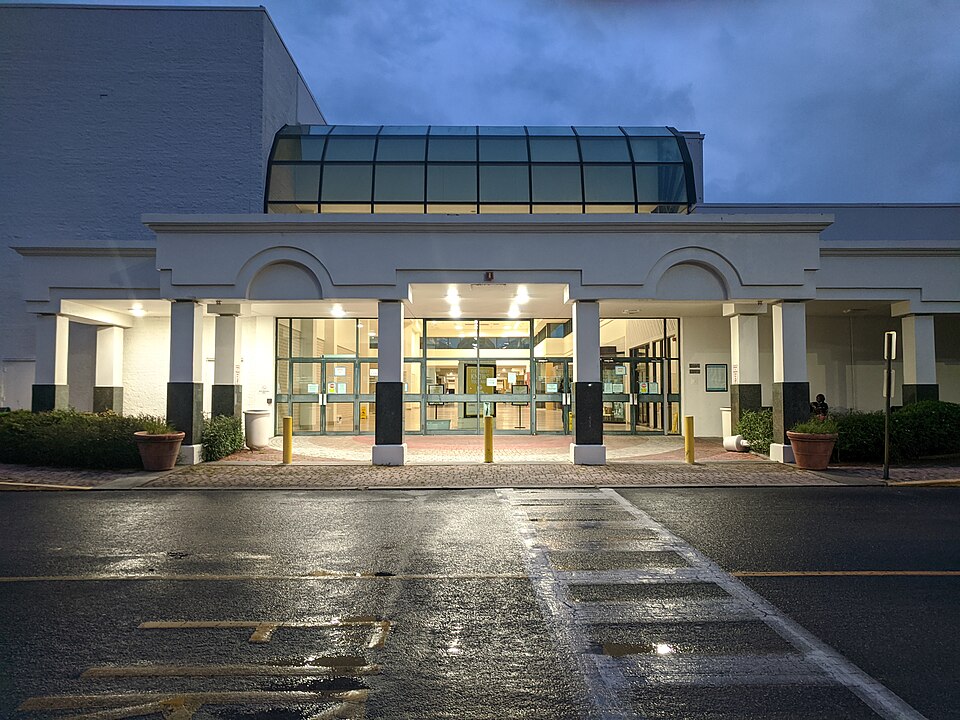 DeSoto Square Mall