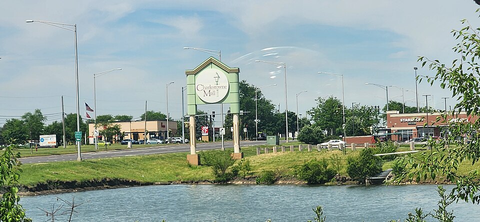 Charlestowne Mall