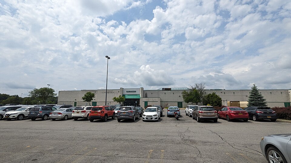Saratoga Mall